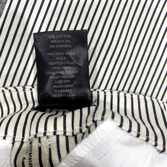 Ann Taylor cream & black striped cropped pants Curvy fit Size 8 - Picture 5 of 9